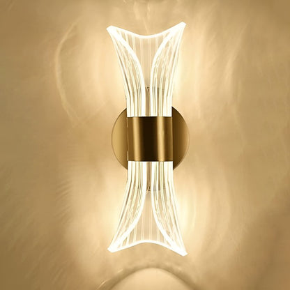 Gold-Toned Metal Wall Lamp The Manify